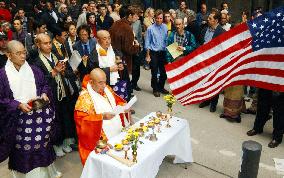 Japanese Buddhist monk prays for WTC victims